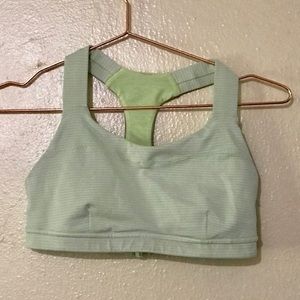Lululemon Hook Me Up Bra